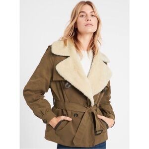 Banana Republic Heritage Collection Waterbuck Brow Collar Waxed Fabric Size Sm